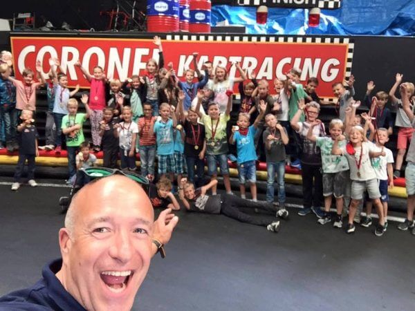 Tim Coronel bij Papa Kids Karten - Coronel Kartracing | Coronel = FUN